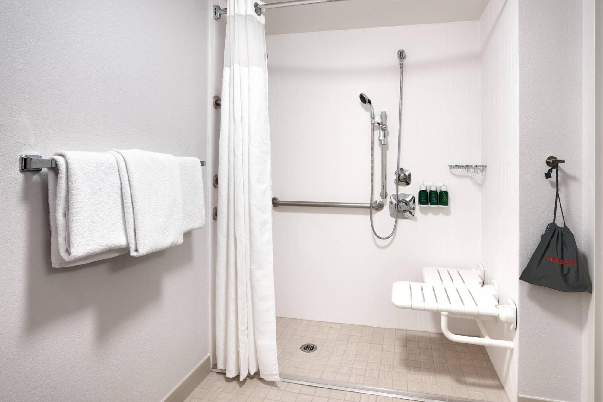 Courtyard By Marriott Oklahoma City Northwest Екстер'єр фото